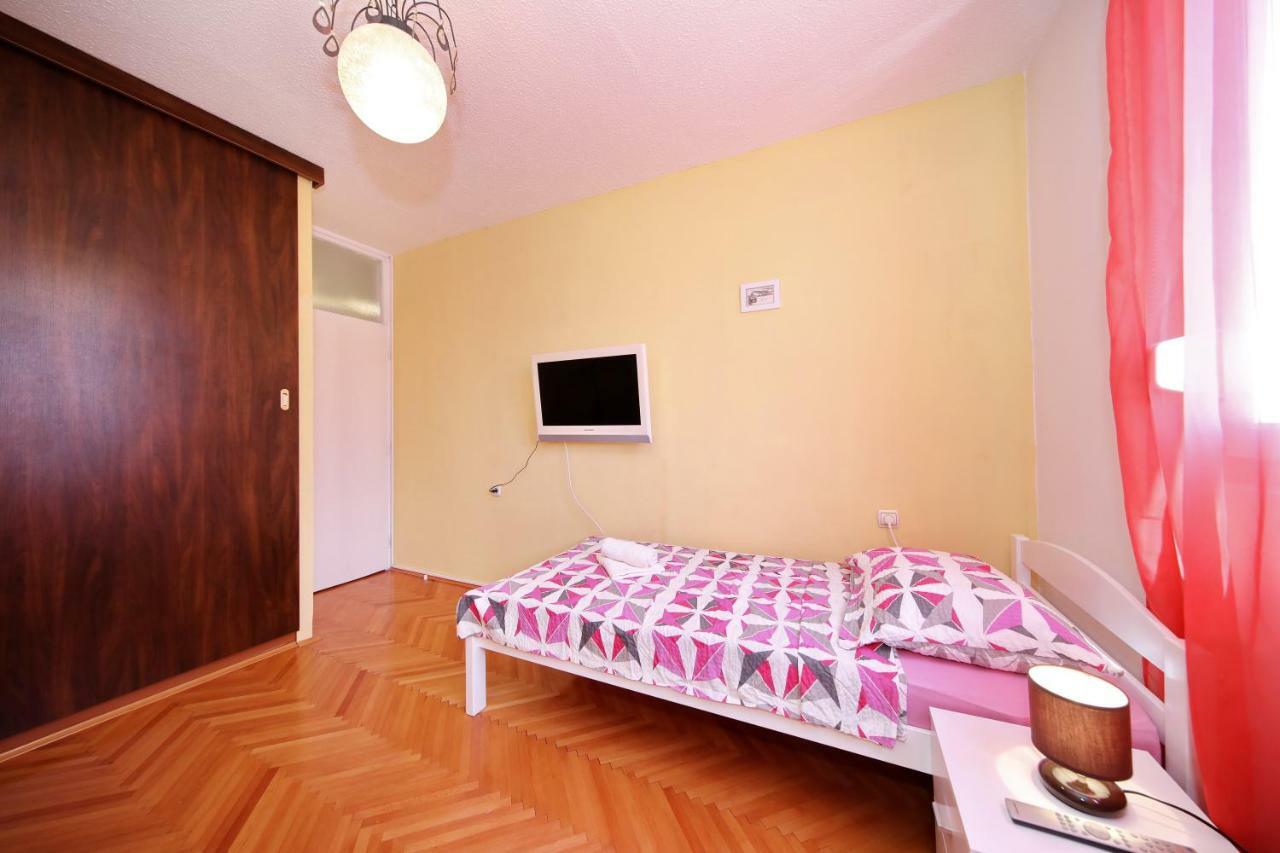 Apartman Lana In City Centre With Garage Задар Экстерьер фото