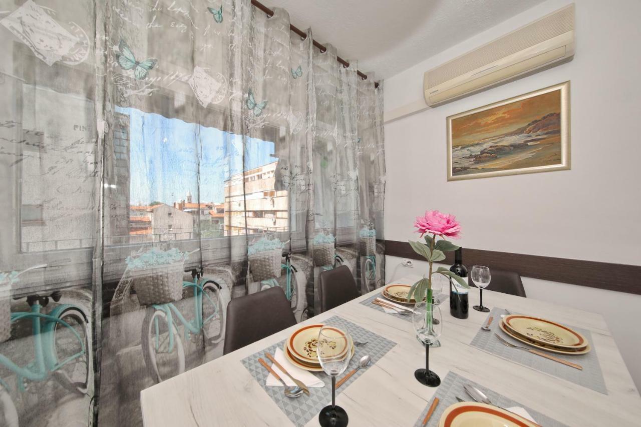 Apartman Lana In City Centre With Garage Задар Экстерьер фото
